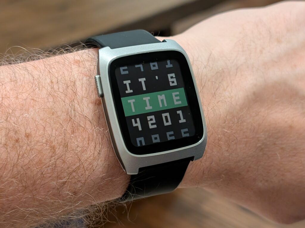 Pebble smartwatch revival to avoid obsolescence with open-source
