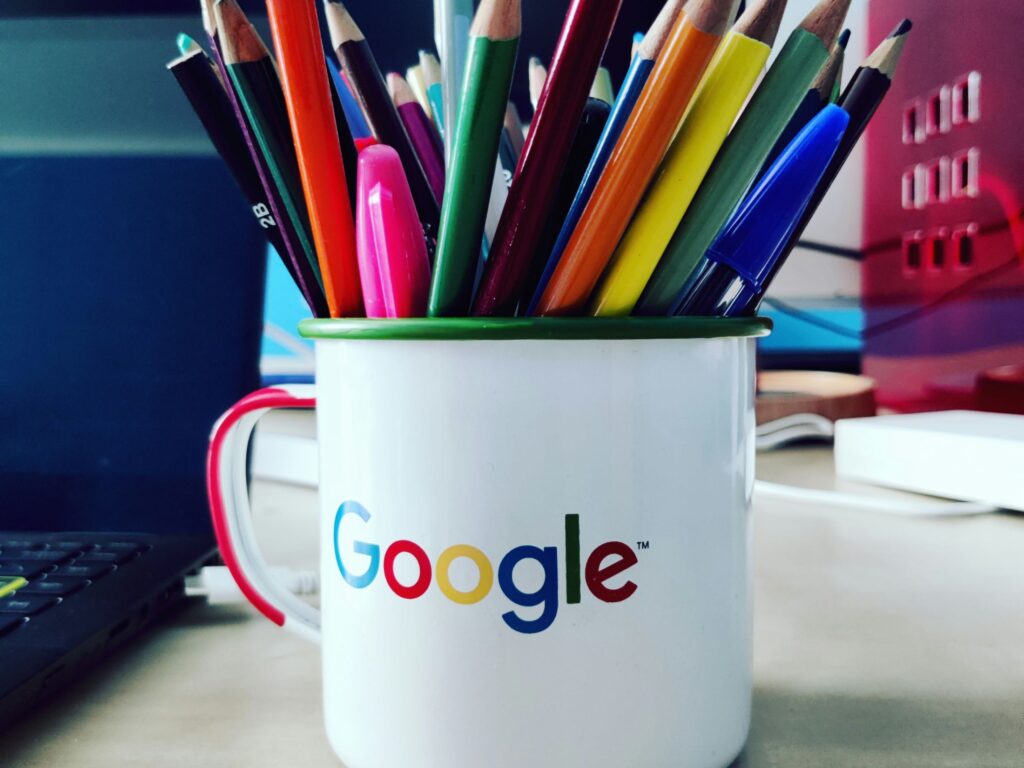 Google intros benchmark of AI models for Android development